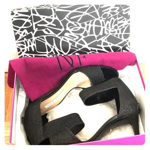 DVF Kinder Black Glitter Heels